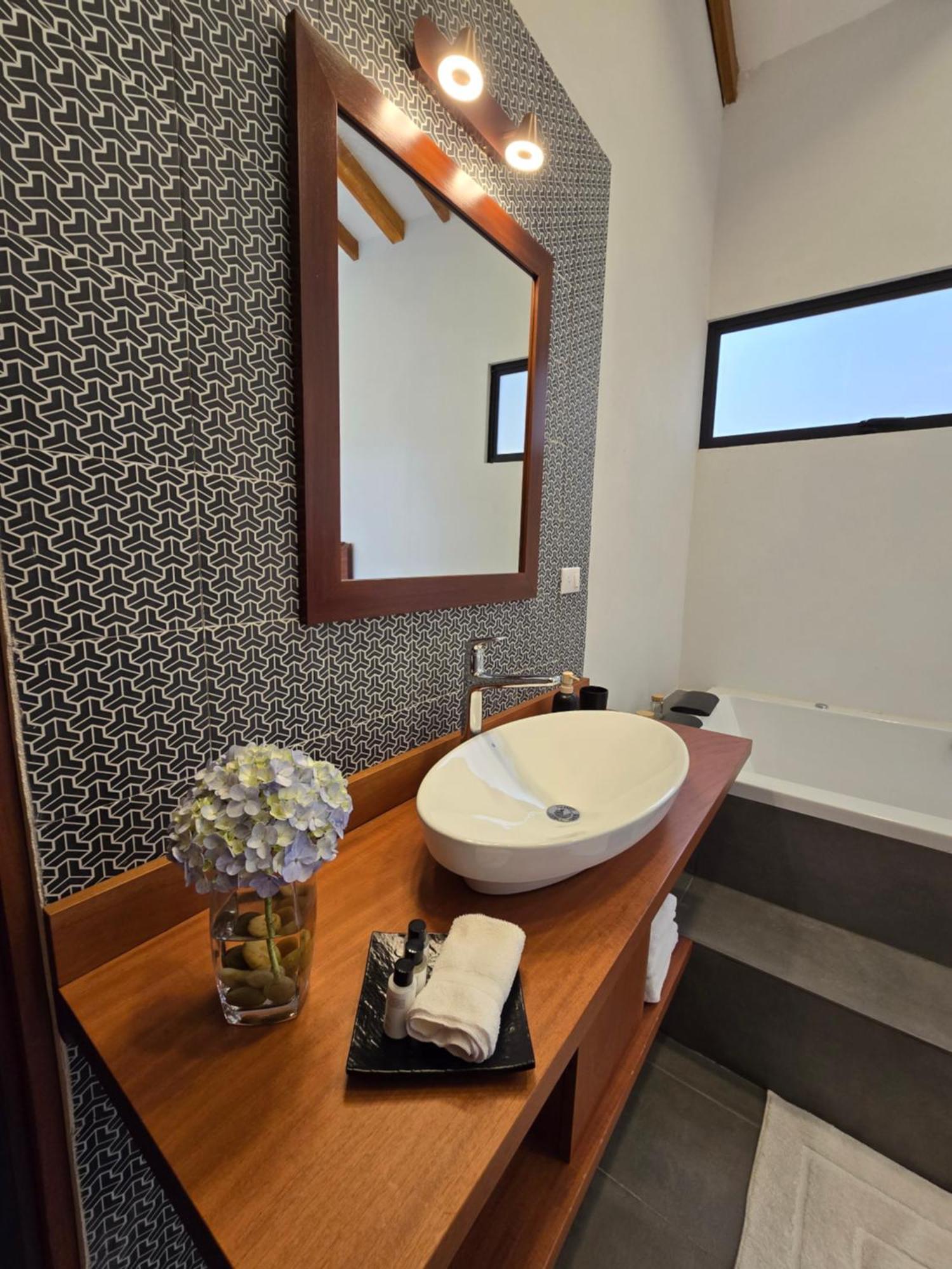 Monteverde Casa Mia, Near Main Attractions And Town! Ruang foto